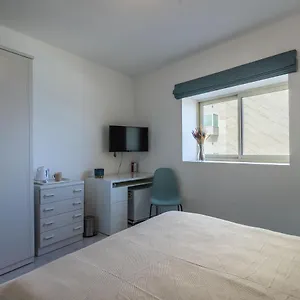 Bedrooms With Ensuite Bathrooms , Sliema Malte